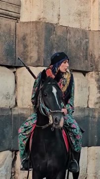 بالا زری خانیم نماد ایثار و مقاومت خوی یاشاسین خوی #خوی #خوی #اکسپلور #تبریز #ایران #اذربایجان #زری_خانیم #بالازریخانیم #مقاومت #
