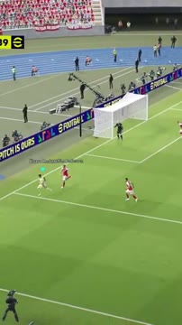 بهترین سیوهای دروازه‌بان در eFootball 2025 - مجموعه حرکات نمایشی