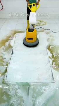ویدیو رضایت‌بخش از شستشوی عمیق فرش با دستگاه حرفه‌ای