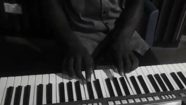اجرای قطعه مشهور Toccata in Dminor اثر Johann Sebastian Bach توسط Andrew Biney