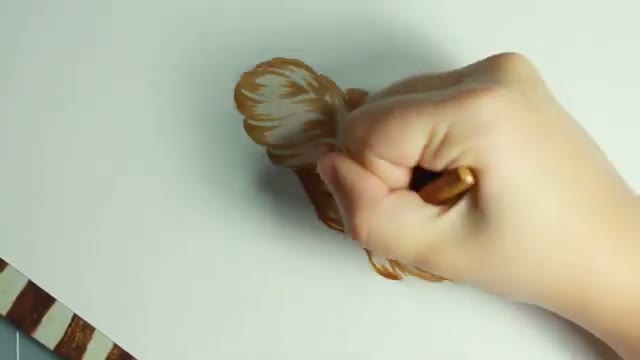 آموزش گام‌به‌گام نقاشی و رنگ‌آمیزی مو با ماژیک Copic و مدادرنگی