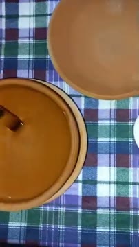 آموزش نقاشی روی بشقاب سفالی برای دکوراسیون منزل