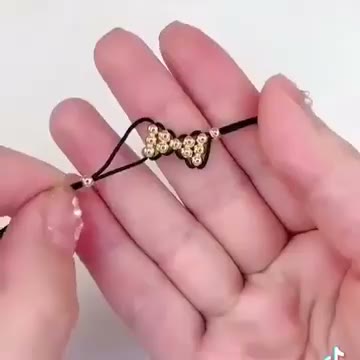 آموزش ساخت دستبند دست‌ساز زیبا و ساده در خانه