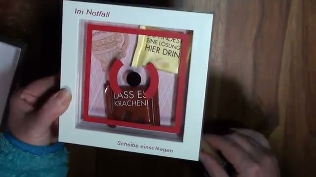 آموزش ساخت کارت هدیه دست‌ساز با استفاده از محصولات Docrafts Artiste
