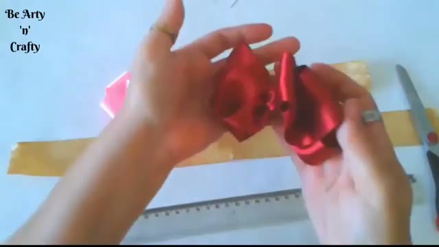 آموزش ساده و سریع ساخت پاپیون با روبان ساتن در خانه