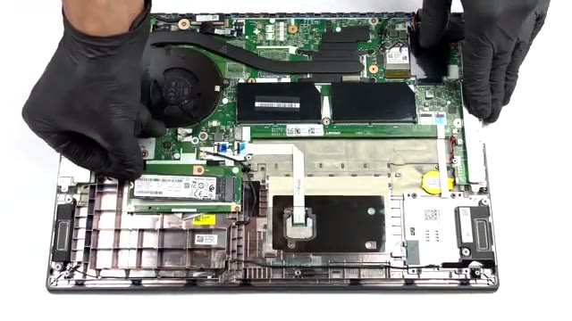 آموزش باز کردن و ارتقای قطعات در لپ‌تاپ Lenovo ThinkPad L15 Gen 2
