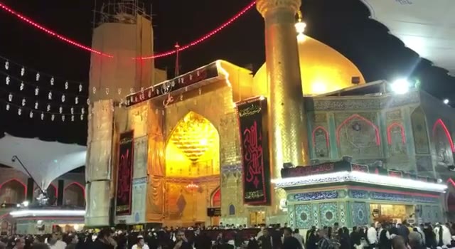 #تصاویر_اختصاصی_نینوا . 🔺 سحر 19 ماه رمضان 🏴 حرم مطهر حضرت امیرالمومنین(ع) نجف اشرف #التماس_دعا