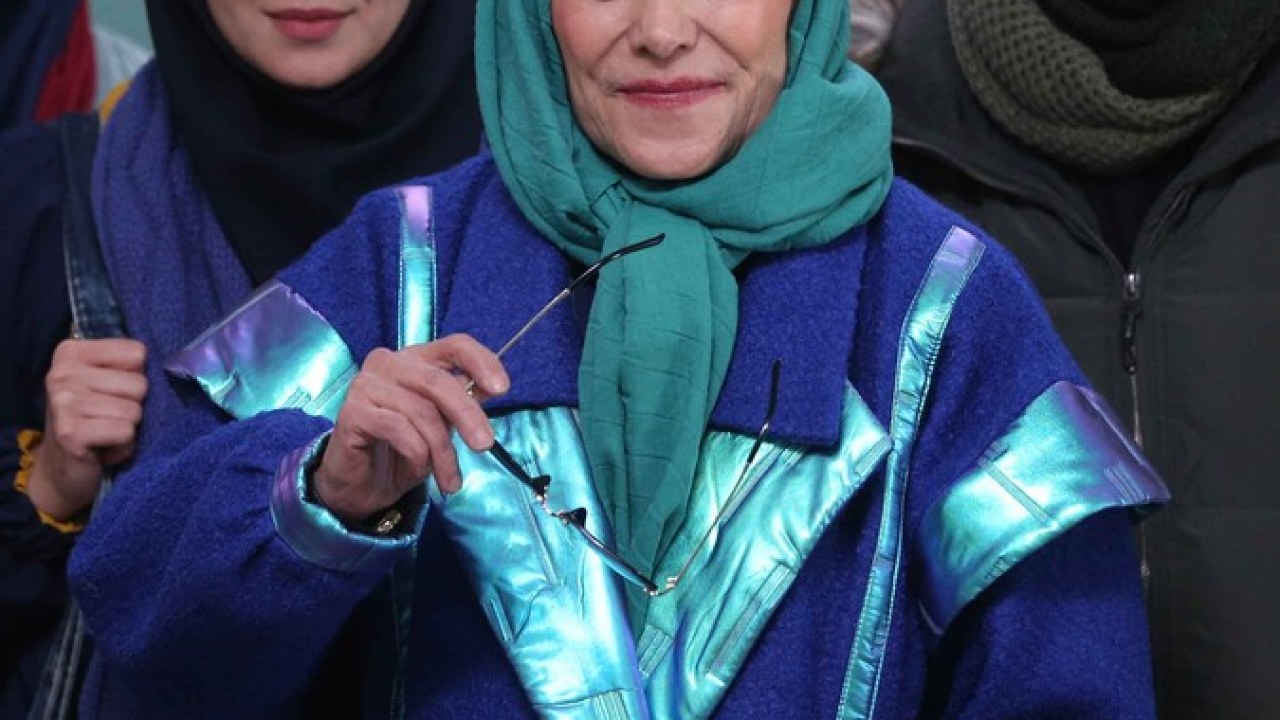 سریال آنتن فصل 1 قسمت 9