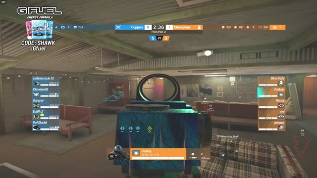 رستگاری ابدی در برابر ۵ بازیکن مبتدی: چه کسی پیروز می‌شود؟ | Rainbow Six Siege