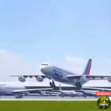 ویدیو طنز رقص خندهدار Aeroplane و پرنده در TikTok
